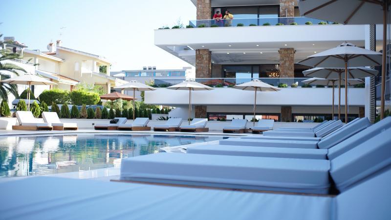 Agnes Deluxe Hotel Pefkochori Buitenkant foto